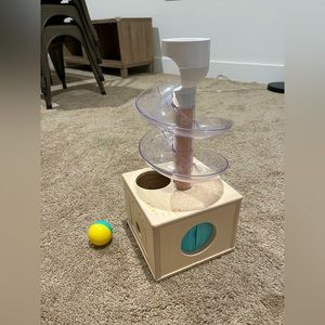 Lovevery ball drop toddler Montessori toy EUC